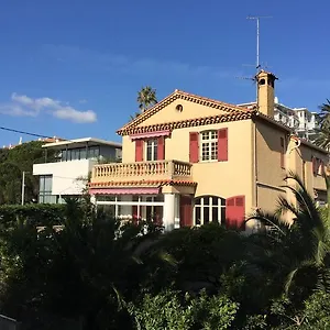  Bed & Breakfast Tricia Francia